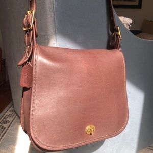 Vintage coach brown stewardess 9525